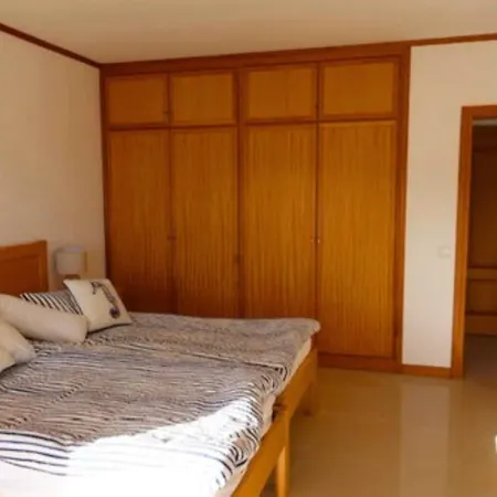 Nyaraló Casa Lagoa Azul *